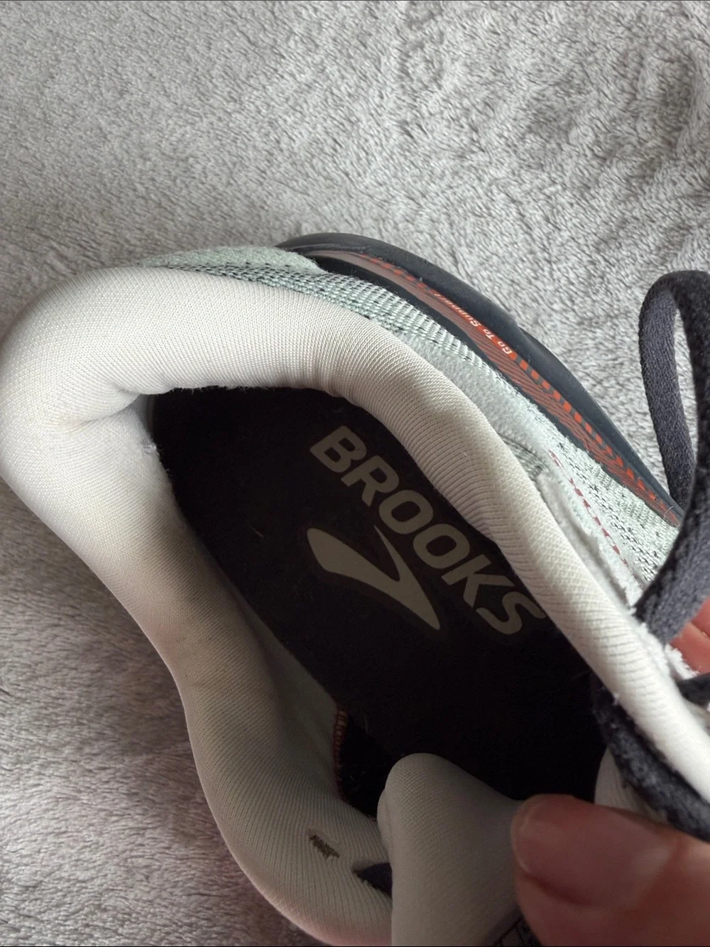 Brooks Adrenaline GTS Running Shoes. Sz 6.5 Wide. Gray. Good tread. Lightweight.